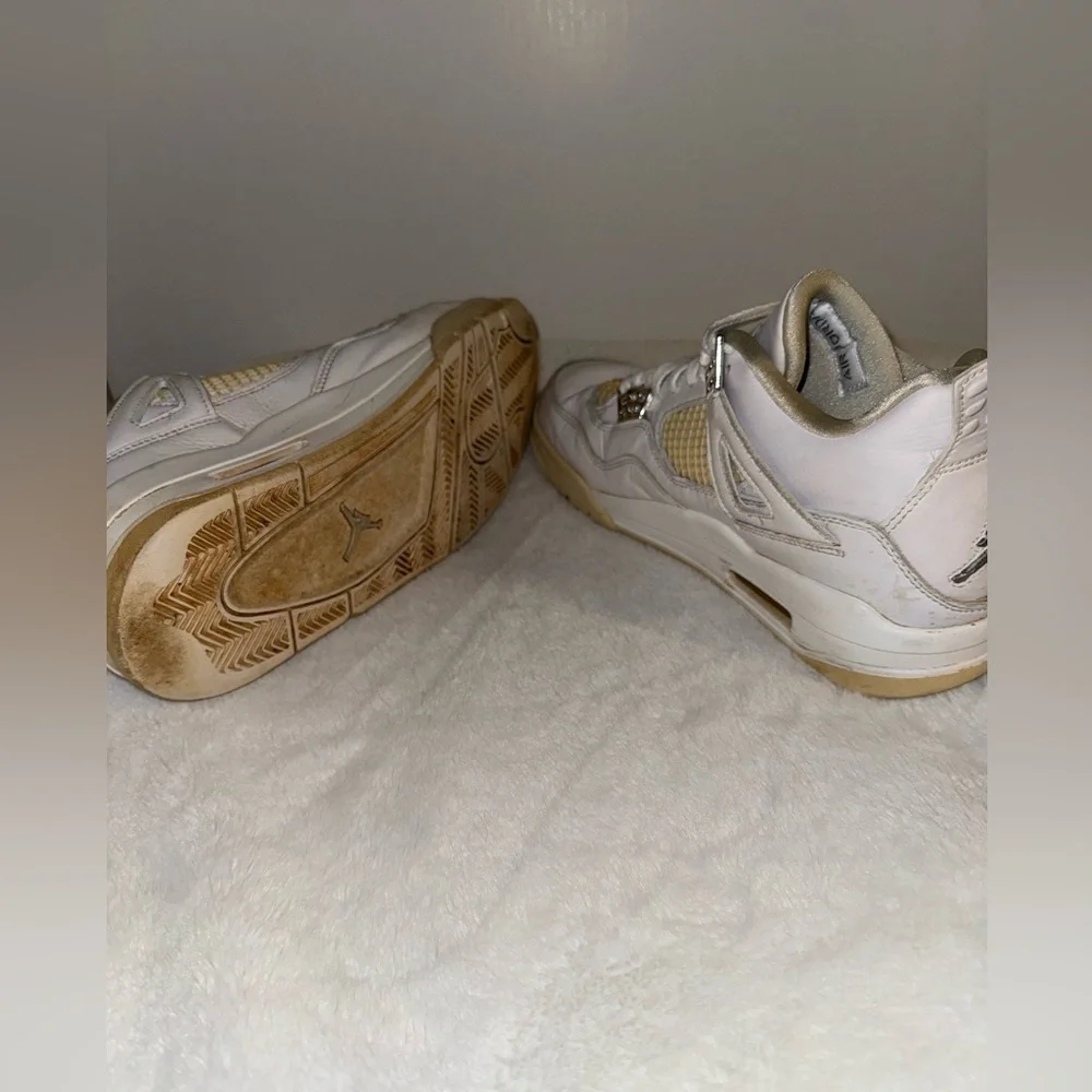 Air Jordan 4 Retro Pure Vintage Look Size 9.5